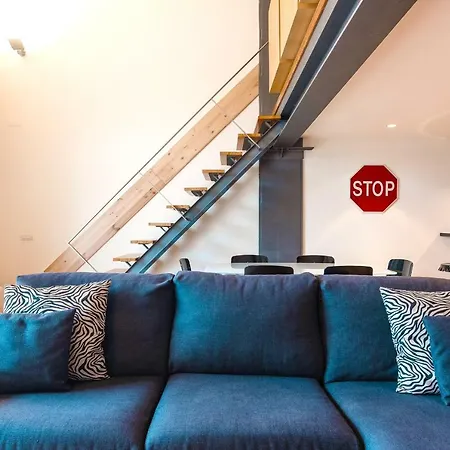 Modern Loft With Sunny 130sqm Terrace! Апартаменты *